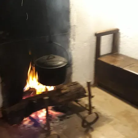 Holiday home Mas De Cayre Gigouzac